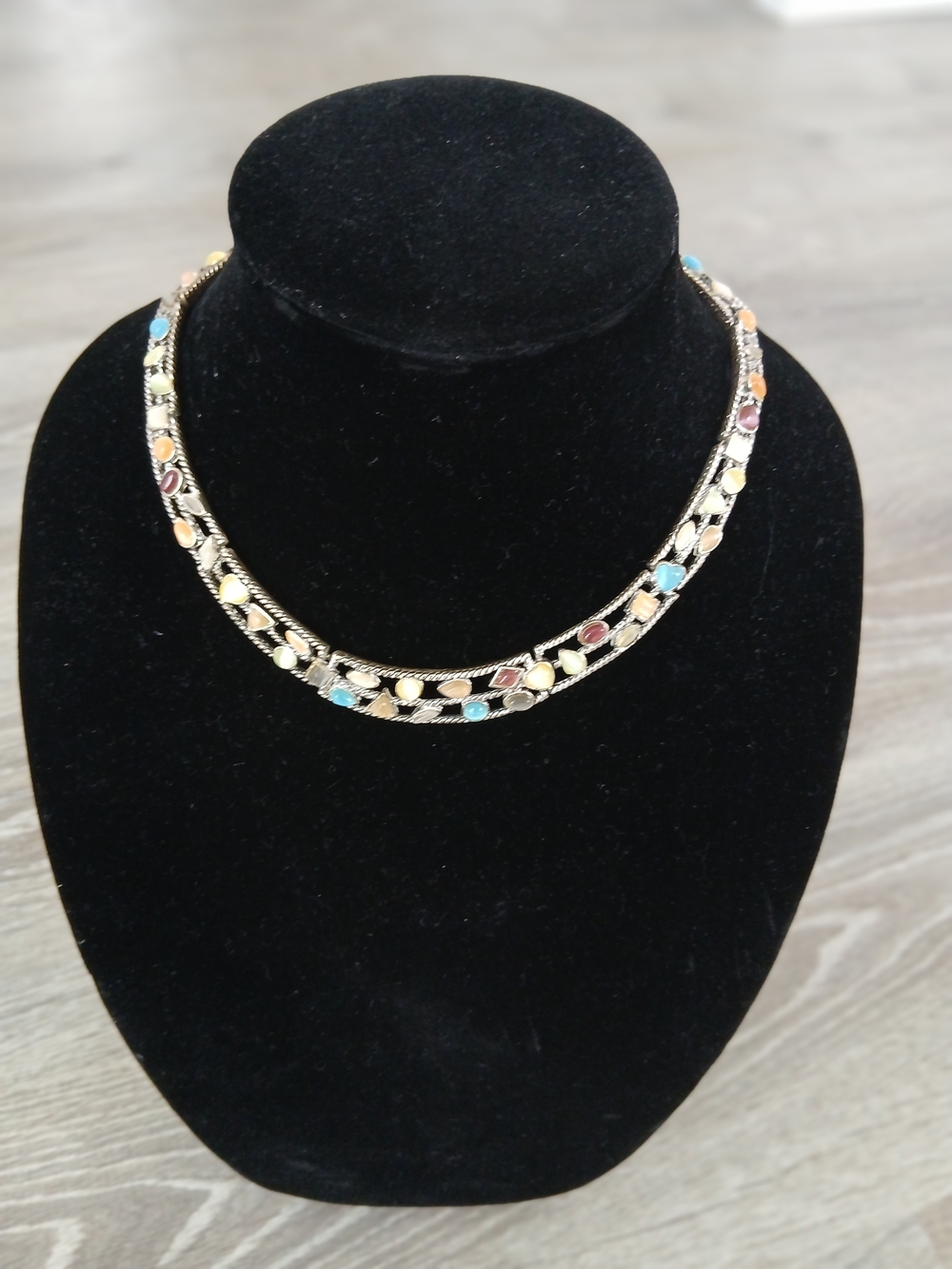 Multi-Color Bead Silver Tone Women's Necklace